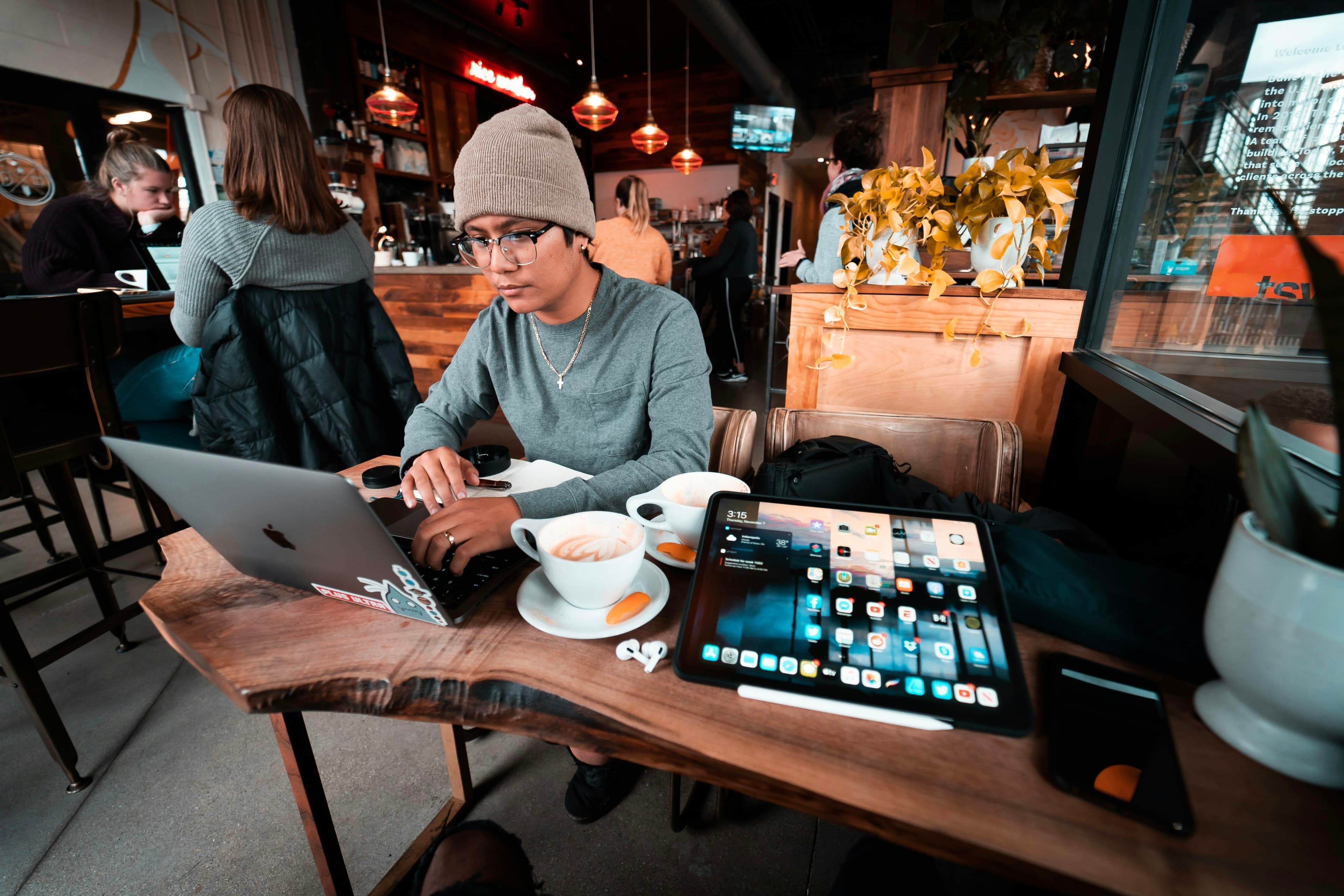 Why Your Mind Is Sabotaging Your Side Hustle